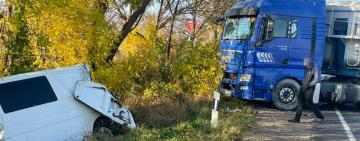 Одразу дві ДТП на трасі Одеса-Рені: рух автотранспорту ускладнено